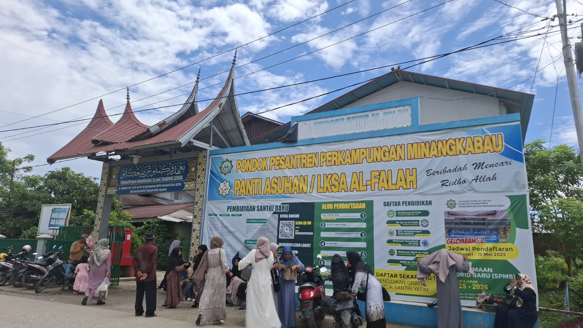 Wakaf Pondok Pesantren